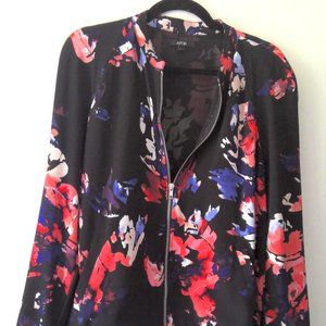 Updated Feminine Black Floral Baseball Jacket